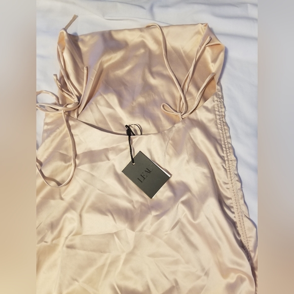 NWT LEAU Women's Classic Satin Drawstring Mini Dress Champagne Size XL - Picture 5 of 11